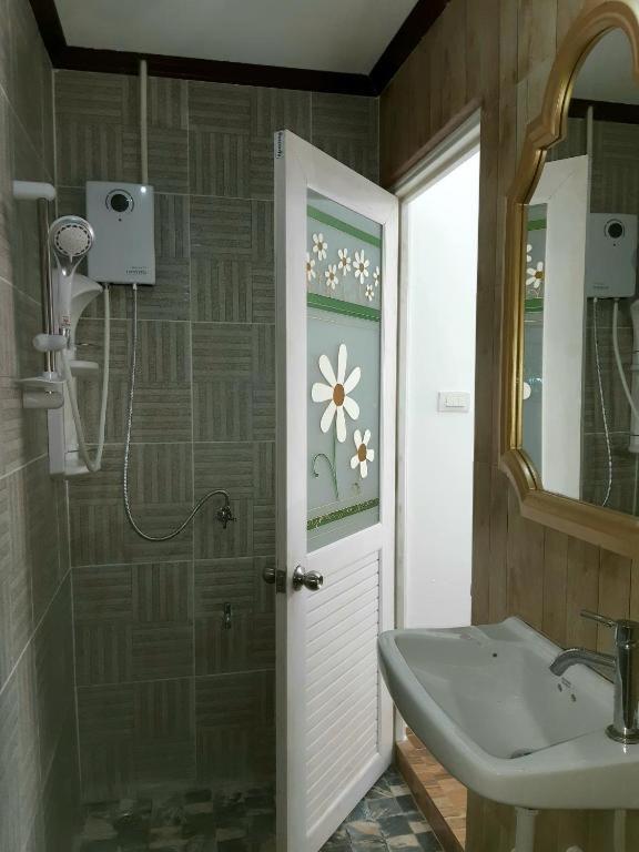 A & P House Apartment Bangkok Ngoại thất bức ảnh
