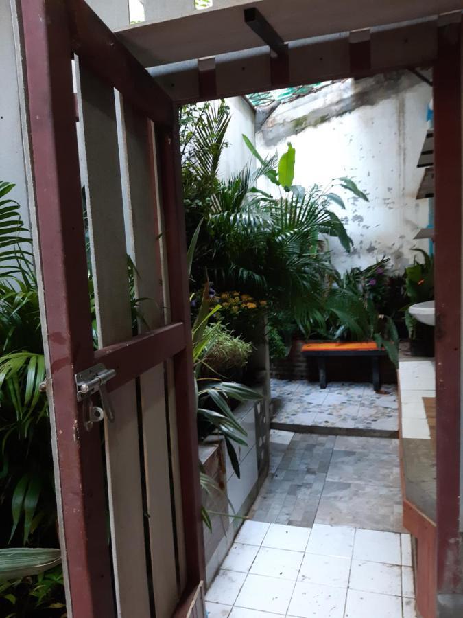 A & P House Apartment Bangkok Ngoại thất bức ảnh